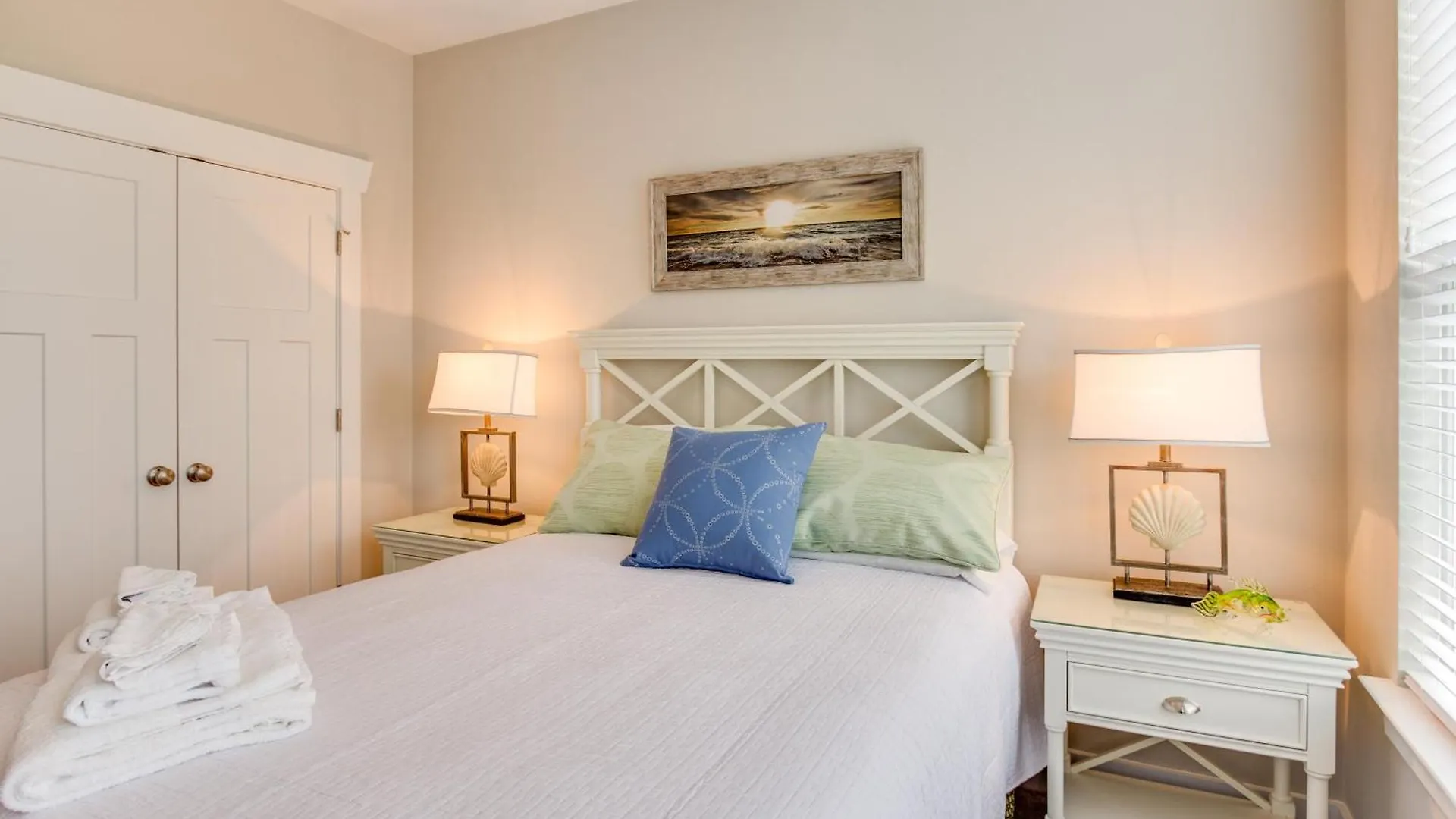 507 The Virginia Beach Shore House 0*,  United States