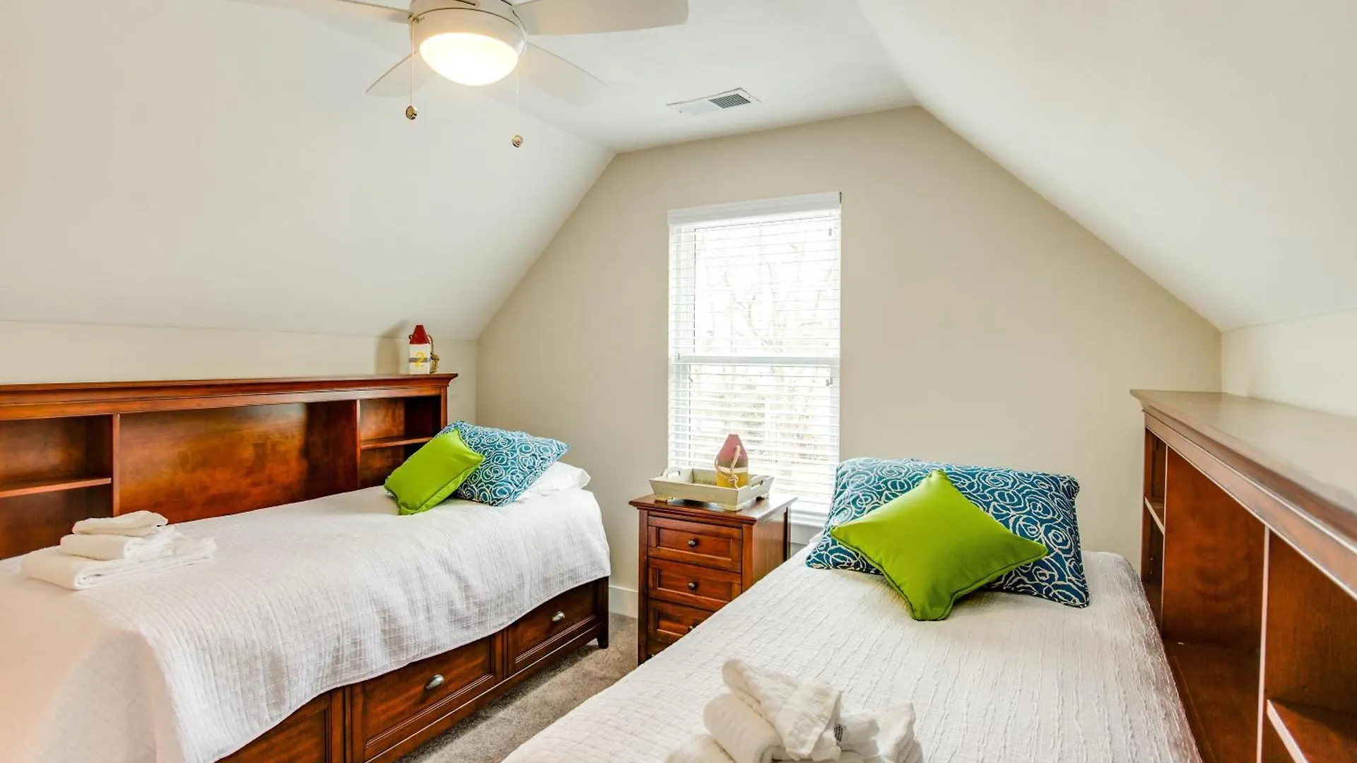 507 The Virginia Beach Shore House 0*,  United States